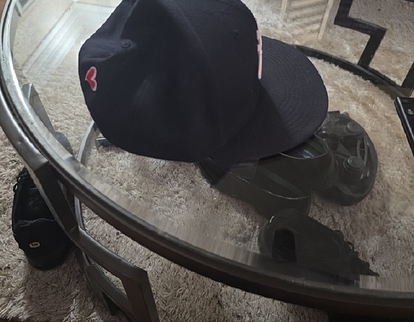 Yankeed Navy Blue Cap with Heart Embroidery Fitted 7 1/2 - Picture 4 of 5